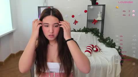 Snapshot of annaelfi chatting on December 2024 06:28:02 AM Anna online show from December 2024 06:28:02 AM