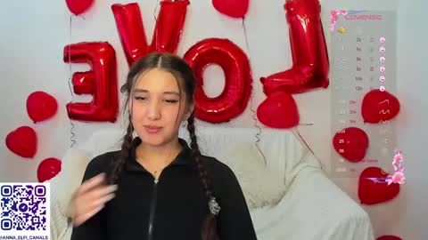 Snapshot of annaelfi chatting on February 2025 09:15:01 AM Anna online show from February 2025 09:15:01 AM