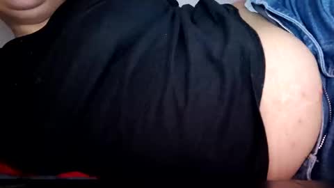 Snapshot of annaevelinne chatting on November 2025 10:08:02 PM Anna online show from November 2025 10:08:02 PM