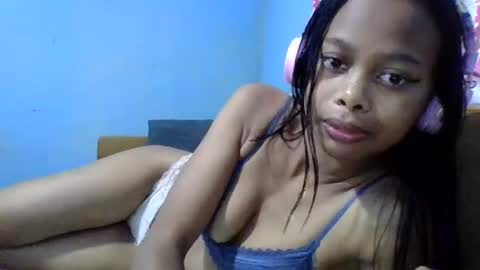 Snapshot of annah361037 chatting on July 2026 05:34:01 AM annah361037 online show from July 2026 05:34:01 AM