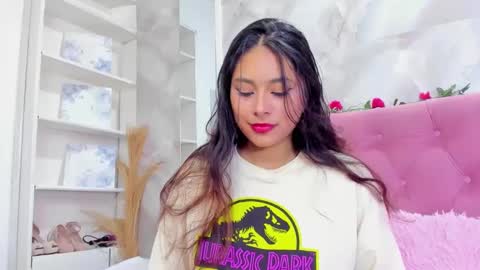 Snapshot of annaqueen_ chatting on October 2025 04:38:02 PM Anna online show from October 2025 04:38:02 PM