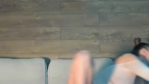 annasplash online show from February 2025 06:19:01 AM