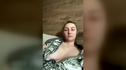 Snapshot of annasplash chatting on June 2026 05:54:01 AM annasplash online show from June 2026 05:54:01 AM