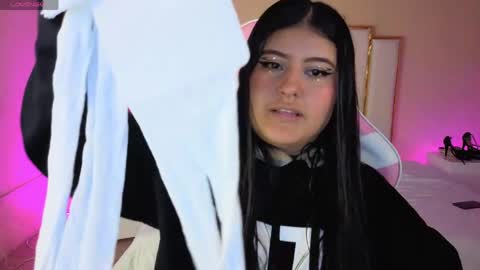 Anna online show from April 2026 01:14:01 PM