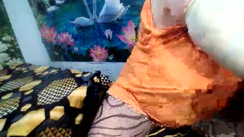 Snapshot of annaxgoldx chatting on May 2026 08:23:01 AM AnnaxGoldX online show from May 2026 08:23:01 AM