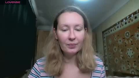Snapshot of annaxlovers chatting on September 2025 10:37:01 AM AnnaXLovers online show from September 2025 10:37:01 AM