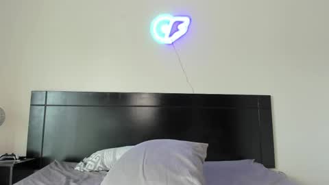 Anna online show from March 2025 06:05:02 PM