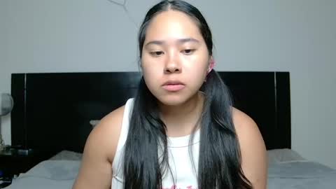 Snapshot of annaxnasty chatting on May 2026 11:32:02 PM Anna online show from May 2026 11:32:02 PM