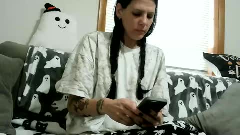 anne online show from September 2025 12:40:01 PM