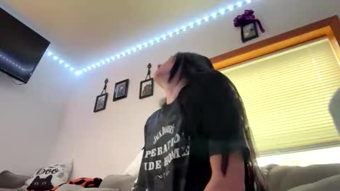 anne online show from October 2025 04:40:02 PM