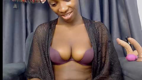 Snapshot of anne_xxxx chatting on October 2025 09:47:02 PM ann online show from October 2025 09:47:02 PM