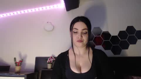 annebellee69 online show from March 2025 09:26:02 PM