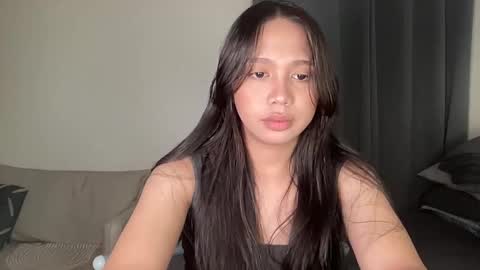 Annette 03 online show from November 2025 01:04:02 PM