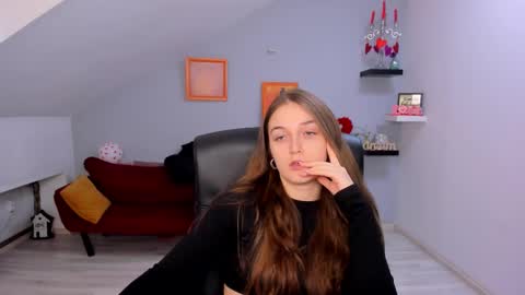 annewilsonn online show from February 2026 12:23:02 PM