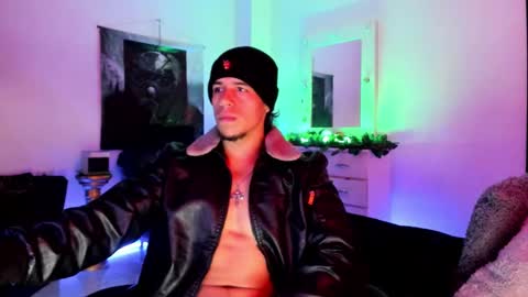 Snapshot of annibal_toro chatting on February 2025 01:51:01 AM darg online show from February 2025 01:51:01 AM