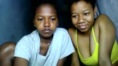 Snapshot of annick98 chatting on February 2026 12:07:01 AM annick98 online show from February 2026 12:07:01 AM