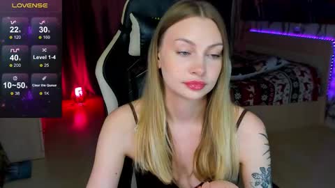 Annie online show from October 2025 06:54:01 AM