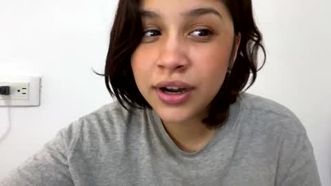 Snapshot of annie_catt_ chatting on December 2024 07:46:02 PM Annie online show from December 2024 07:46:02 PM