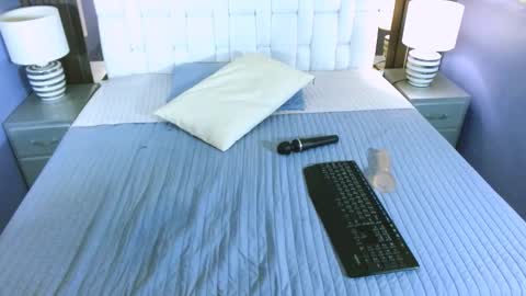 Annie  online show from March 2026 05:45:02 PM