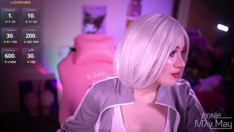 Snapshot of annie_may_may chatting on January 2025 04:47:01 AM Annie May   online show from January 2025 04:47:01 AM