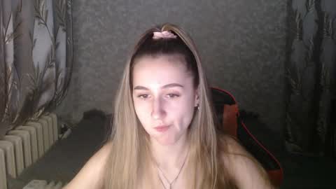 Snapshot of annieee_smith chatting on December 2025 02:55:01 PM annieee_smith online show from December 2025 02:55:01 PM