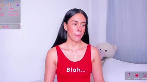 Snapshot of anniegil_cs chatting on December 2024 12:12:02 AM Annie online show from December 2024 12:12:02 AM