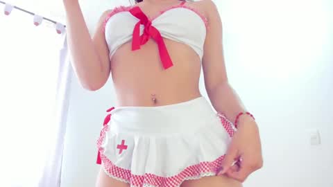 Annie  online show from October 2025 03:57:02 PM