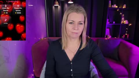 Annie online show from January 2025 05:45:02 AM