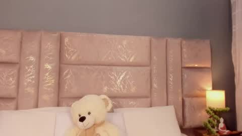 Annie online show from September 2025 11:45:01 AM