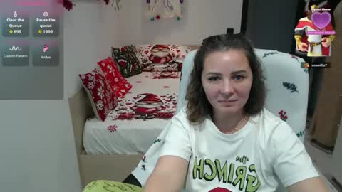 Snapshot of annikiss533437 chatting on November 2025 10:29:01 AM Sweet Candy online show from November 2025 10:29:01 AM