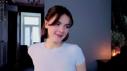 Snapshot of anny_liis chatting on July 2026 08:01:02 AM Lisa online show from July 2026 08:01:02 AM