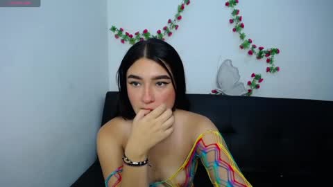 Anny online show from April 2026 04:33:02 PM