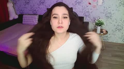 Annie online show from December 2024 01:59:02 AM