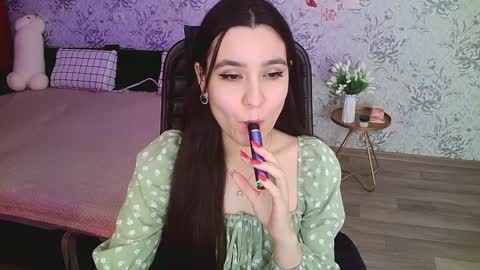 Annie online show from January 2025 02:39:01 PM