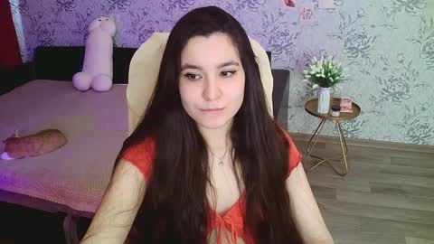 Annie online show from January 2025 07:43:02 AM