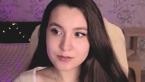 Annie online show from June 2026 04:28:01 AM