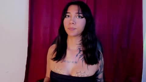 Snapshot of annya_kooper chatting on May 2026 05:13:01 AM Annya online show from May 2026 05:13:01 AM