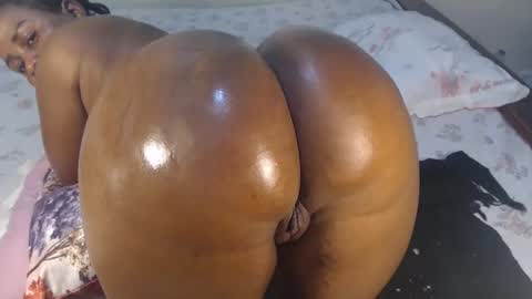 Anny online show from October 2025 04:38:01 AM