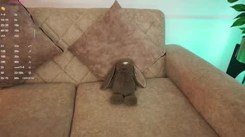 Snapshot of annybuny chatting on February 2026 12:59:02 PM Ana online show from February 2026 12:59:02 PM