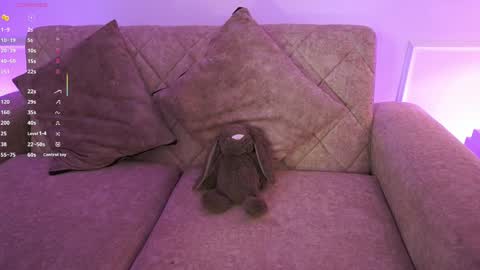 Ana online show from April 2026 11:37:01 AM