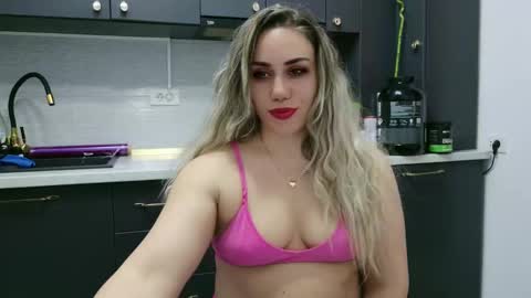Annyfit4you online show from March 2025 07:34:01 PM