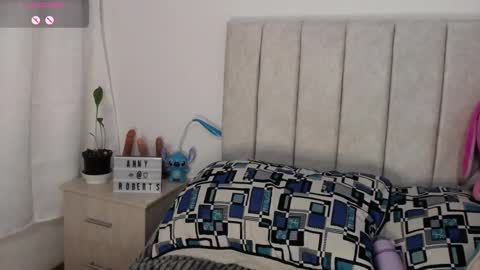 Anny online show from September 2025 01:34:02 PM