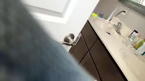 anonomousloser online show from November 2025 06:08:01 PM