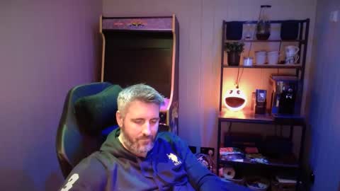 Snapshot of anonymousblokeuk chatting on January 2025 08:31:02 PM anonymousblokeuk online show from January 2025 08:31:02 PM