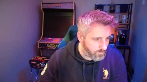 Snapshot of anonymousblokeuk chatting on January 2025 11:55:02 PM anonymousblokeuk online show from January 2025 11:55:02 PM