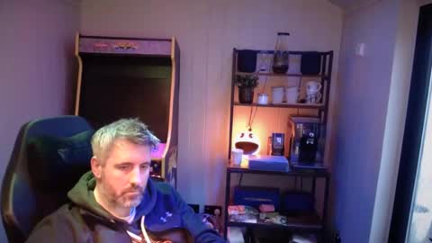 Snapshot of anonymousblokeuk chatting on February 2025 03:08:01 PM anonymousblokeuk online show from February 2025 03:08:01 PM