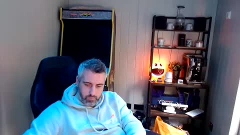 Snapshot of anonymousblokeuk chatting on October 2025 08:47:02 AM anonymousblokeuk online show from October 2025 08:47:02 AM