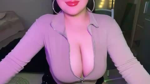 Snapshot of anora_sunny chatting on June 2026 07:52:02 PM Any online show from June 2026 07:52:02 PM