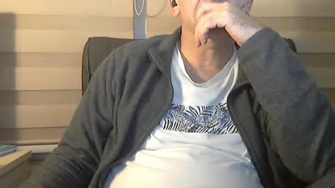 Snapshot of antheris chatting on February 2026 12:53:01 AM antheris online show from February 2026 12:53:01 AM