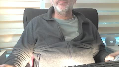 Snapshot of antheris chatting on February 2026 07:07:02 AM antheris online show from February 2026 07:07:02 AM